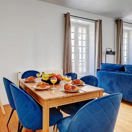 Champs-elysees - 2br With Balcony - Cityapartmentstay Apartment *